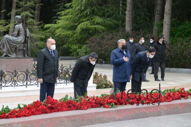 Public reps of Azerbaijan paying tribute to late National Leader Heydar Aliyev.Azerbaijan Baku May 10 2021